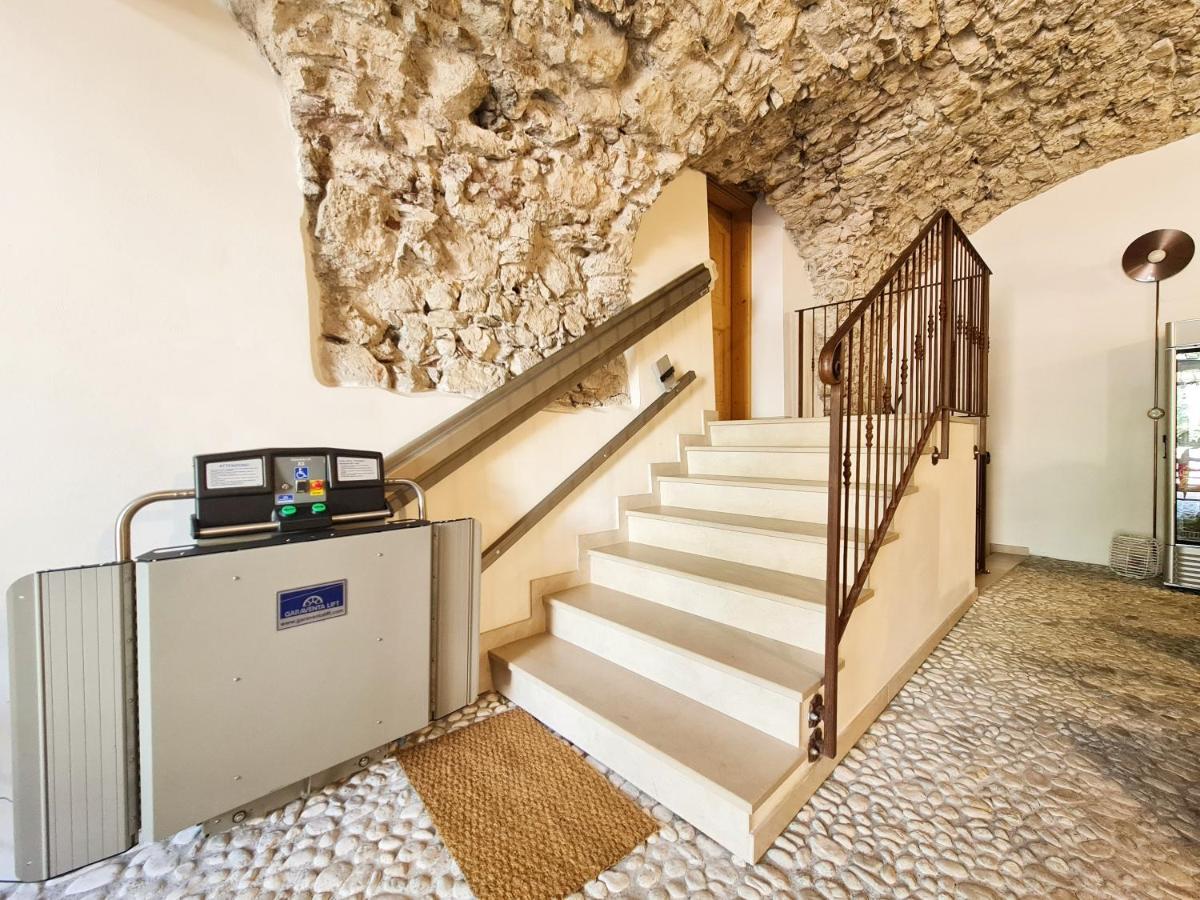 Pietra Rara Apartments Pietramurata Kültér fotó