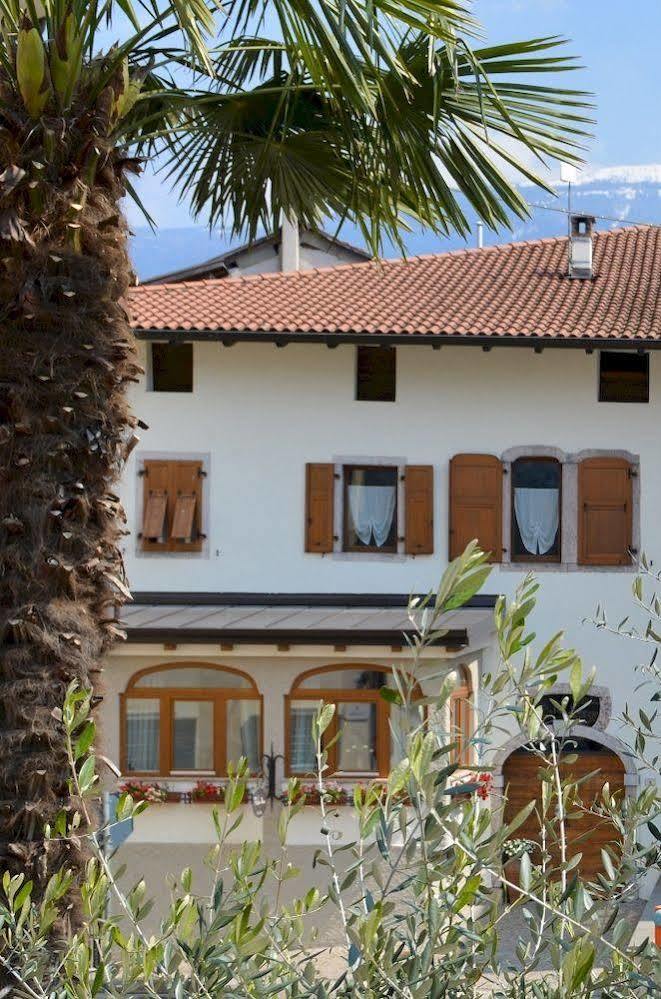 Pietra Rara Apartments Pietramurata Kültér fotó